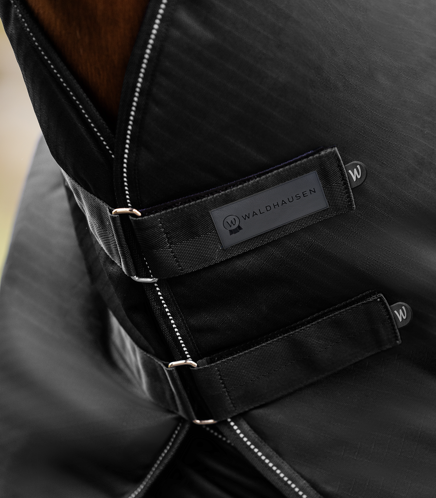 Cuello para exterior 600D, Light