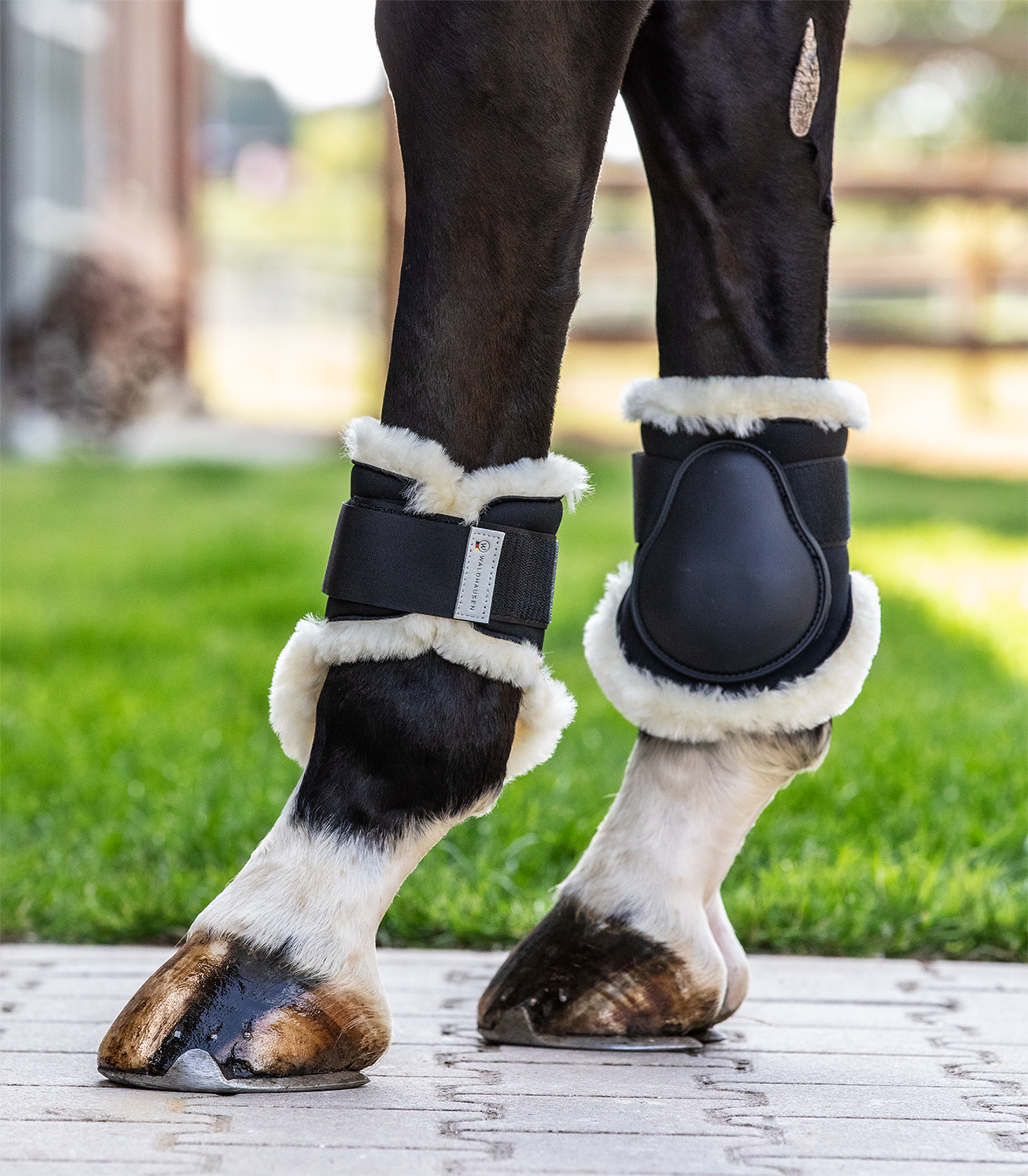 Lambskin Brushing Boots black