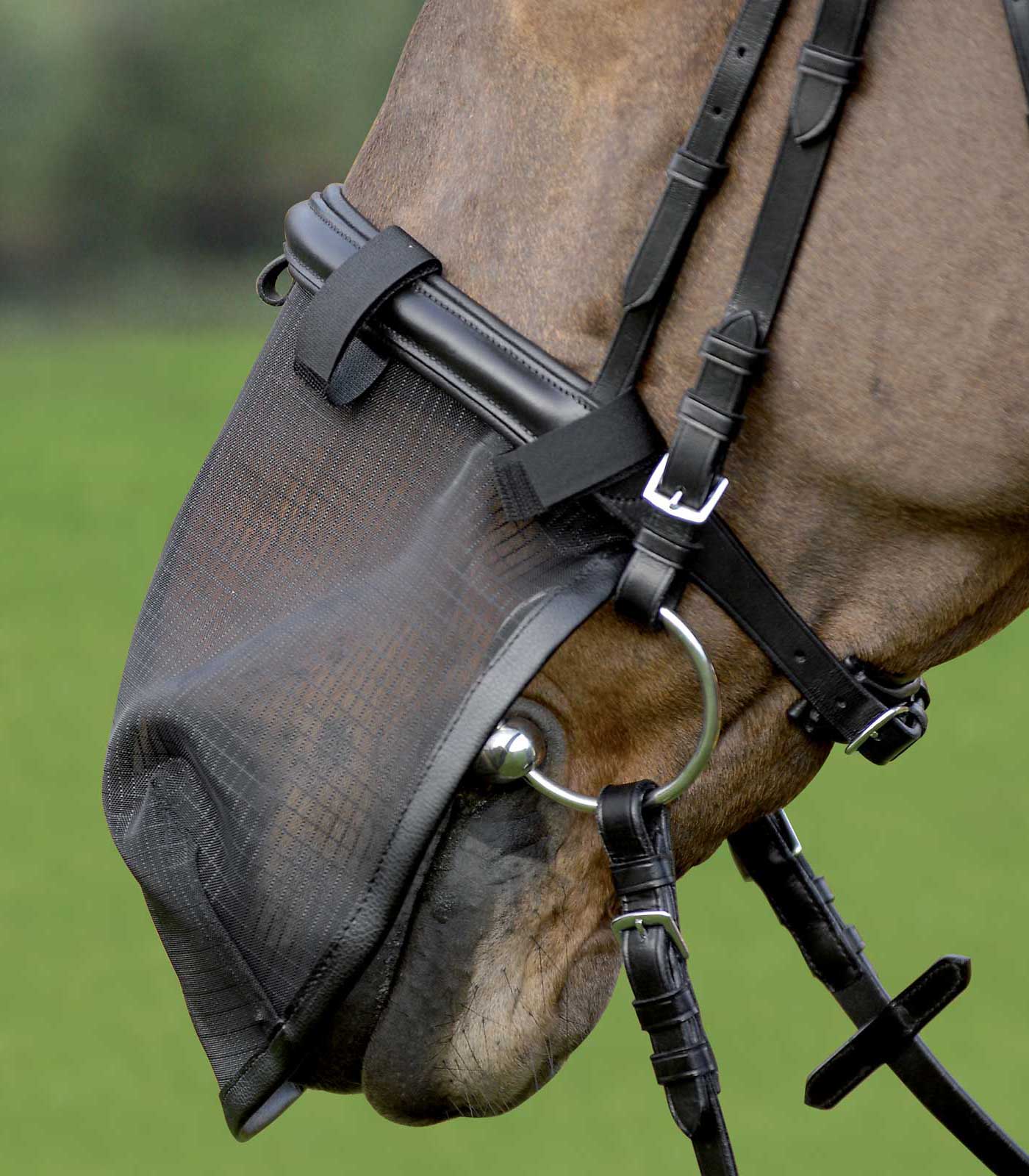 Protección antimoscas para nariz, con protección UV. negro
