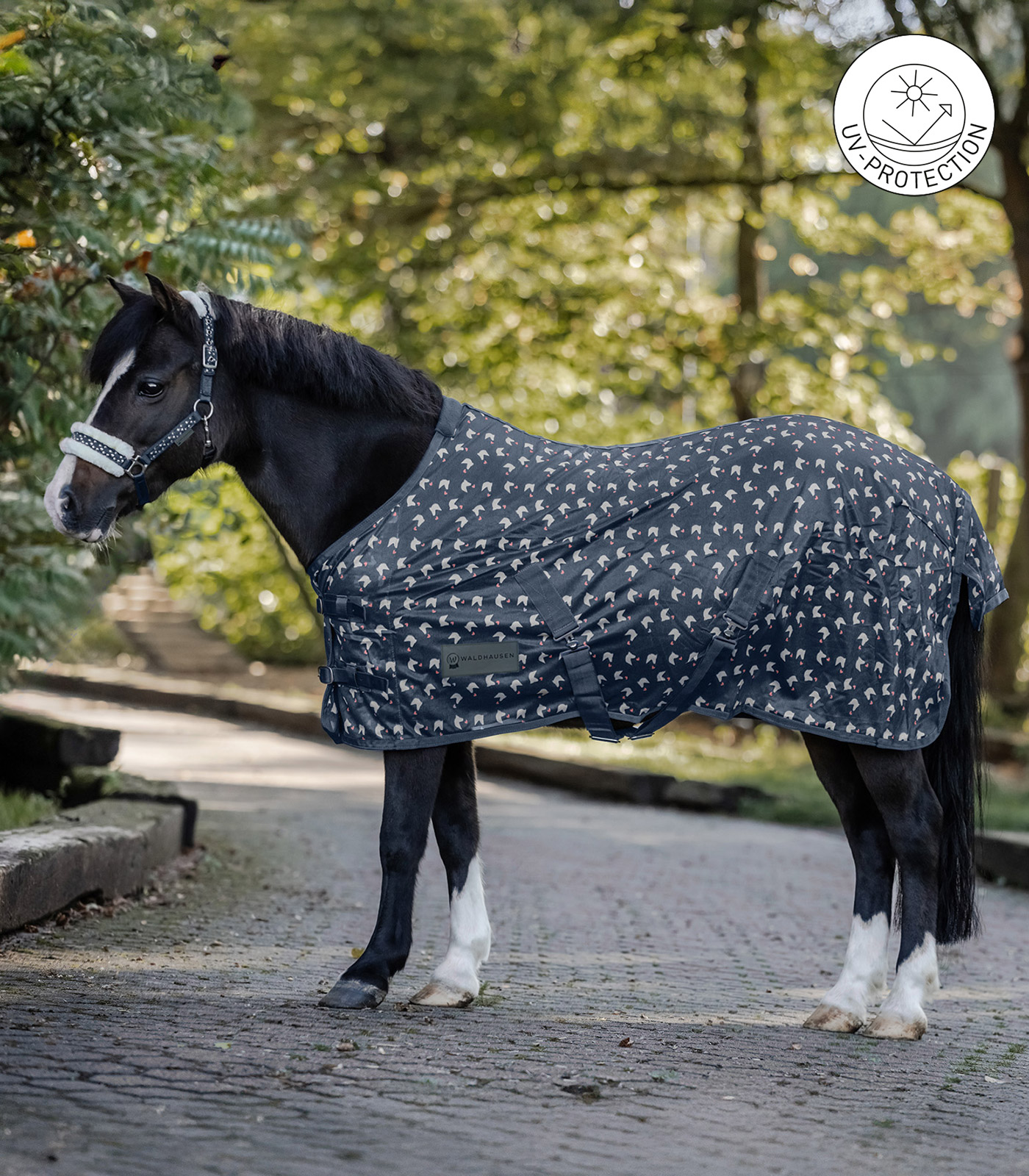 Lucky Fly rug night blue/Lucky